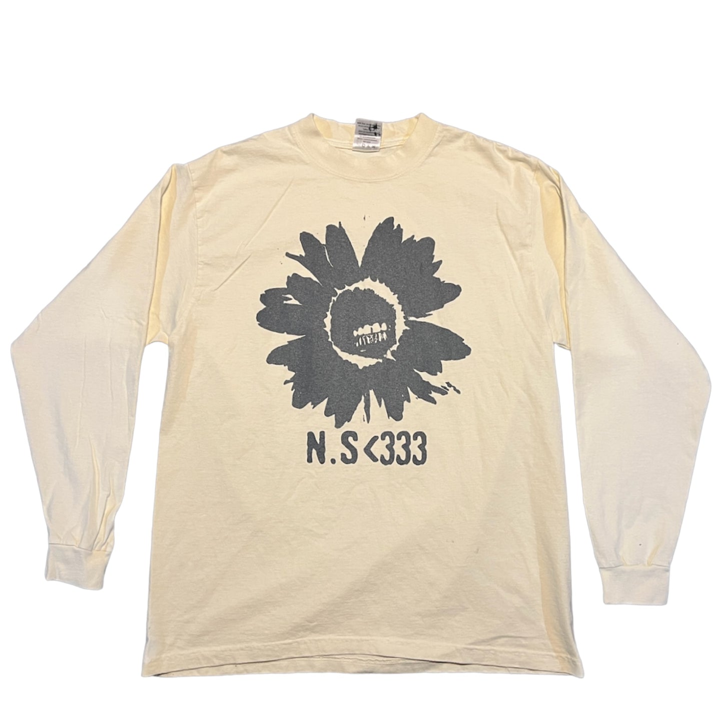 DAISI333S World Tour L/S Tee